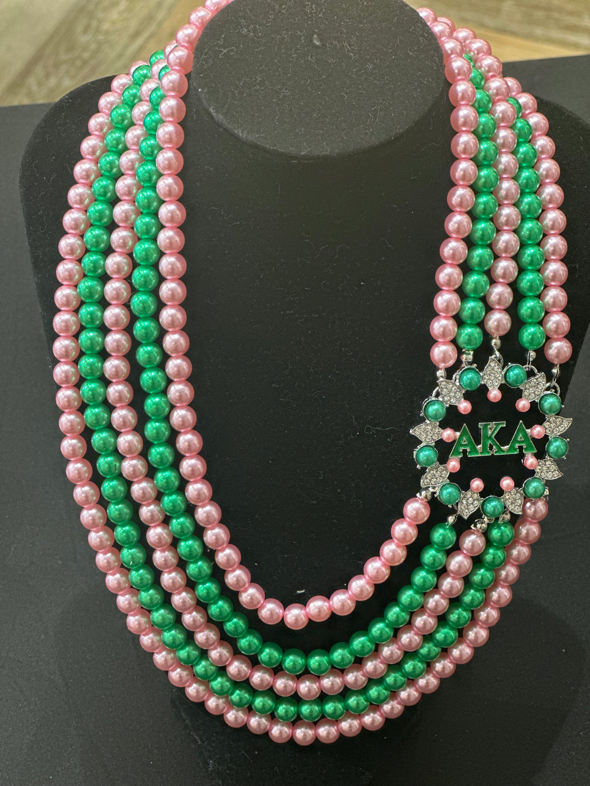 Alpha Kappa Alpha AKA Pearls Necklace Set